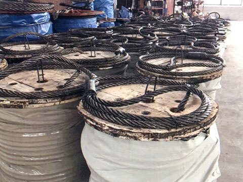 Pressed wire rope rigging